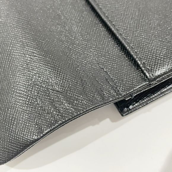 Yves Saint Laurent Logo Plate Side Pocket Beige - Picture 15 of 16